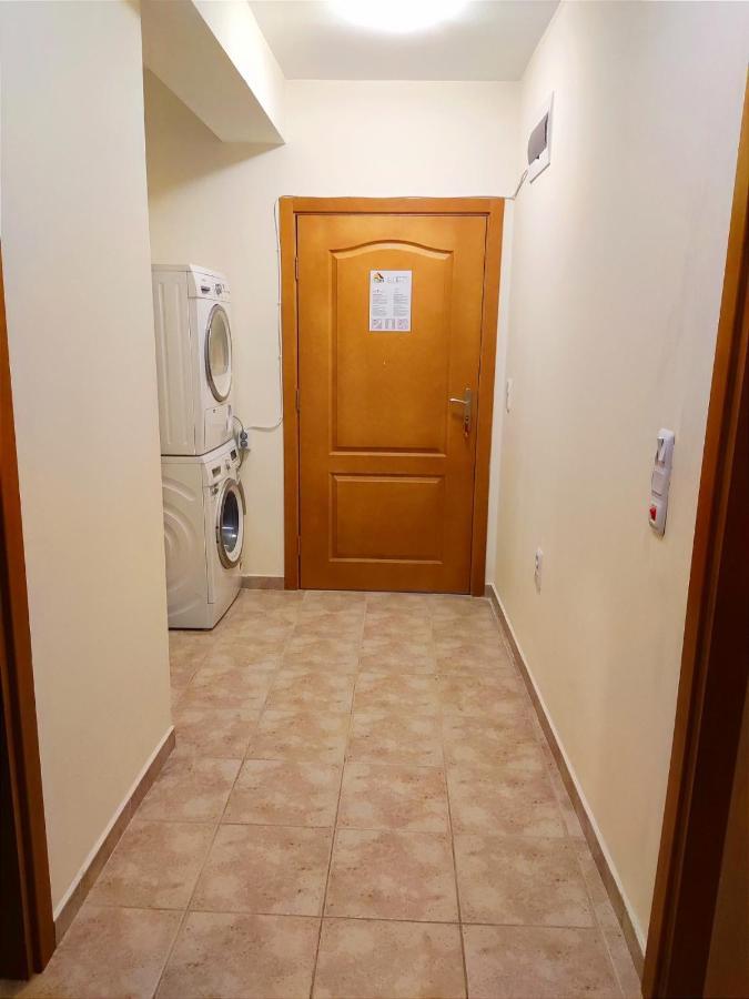 Two Bedroom Apartment In Eagle Rock Mountain Resort ベリ・イスカ エクステリア 写真