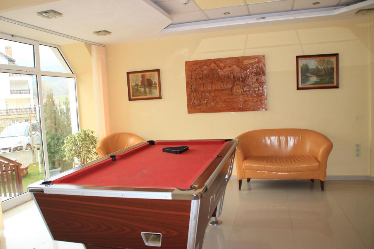 Two Bedroom Apartment In Eagle Rock Mountain Resort ベリ・イスカ エクステリア 写真