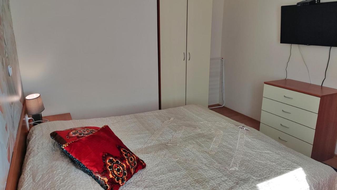 Two Bedroom Apartment In Eagle Rock Mountain Resort ベリ・イスカ エクステリア 写真