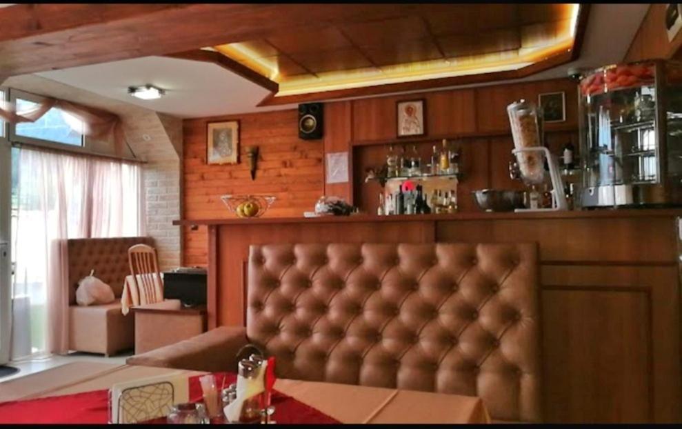 Two Bedroom Apartment In Eagle Rock Mountain Resort ベリ・イスカ エクステリア 写真